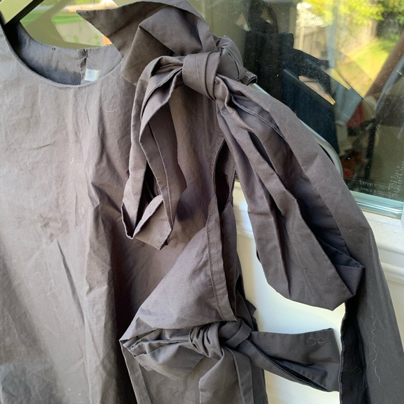 Brand New Central Park West Blouse cut-off shoulder bow-tie - Picture 5 of 7